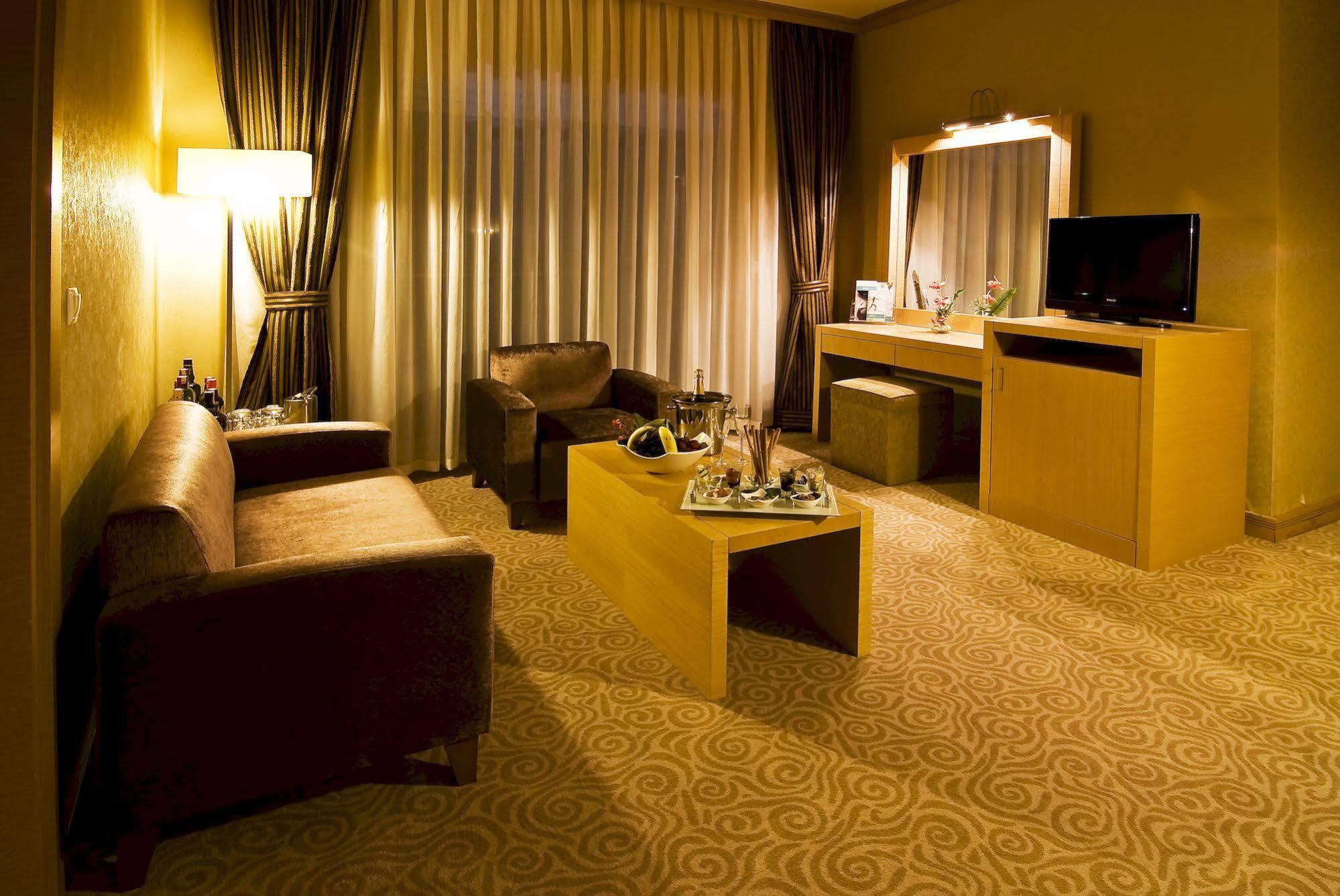 Hotel Adrina Termal Health &